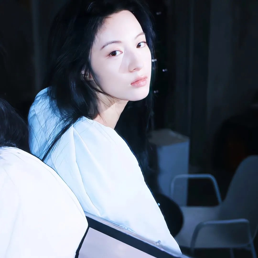 洛瑞太太和她的儿子